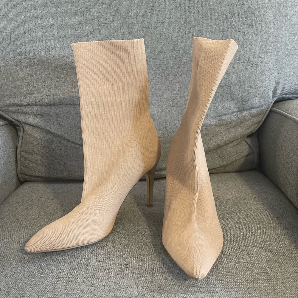 Sock bootie